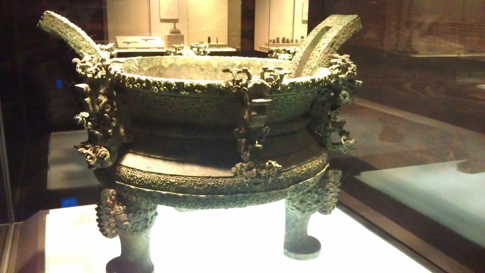 河南博物館展覽海報(bào)怎么設(shè)計(jì)？